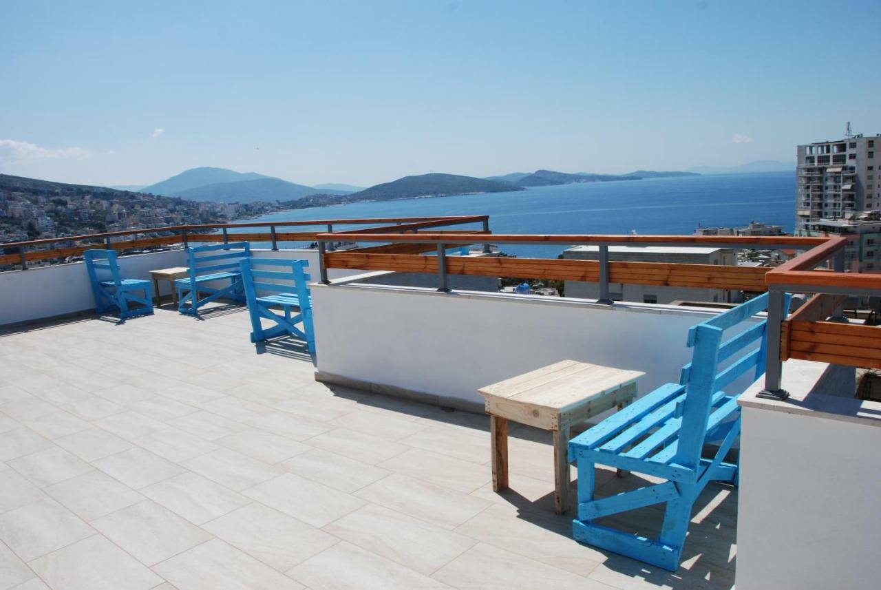 Wallaby Hostel Sarandë Exterior foto